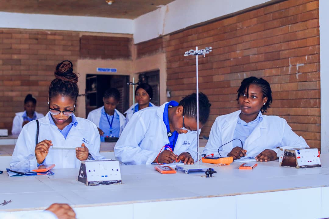 Physics_Laboratory_1